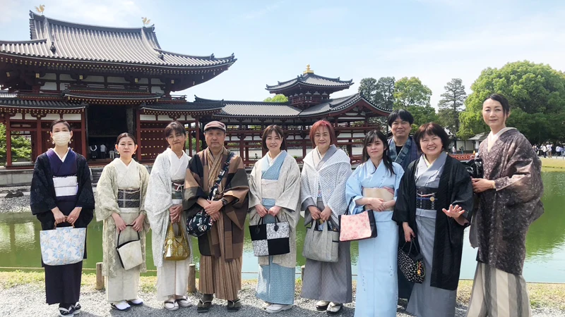 京阪モール店 「新緑の平等院鳳凰堂にて」