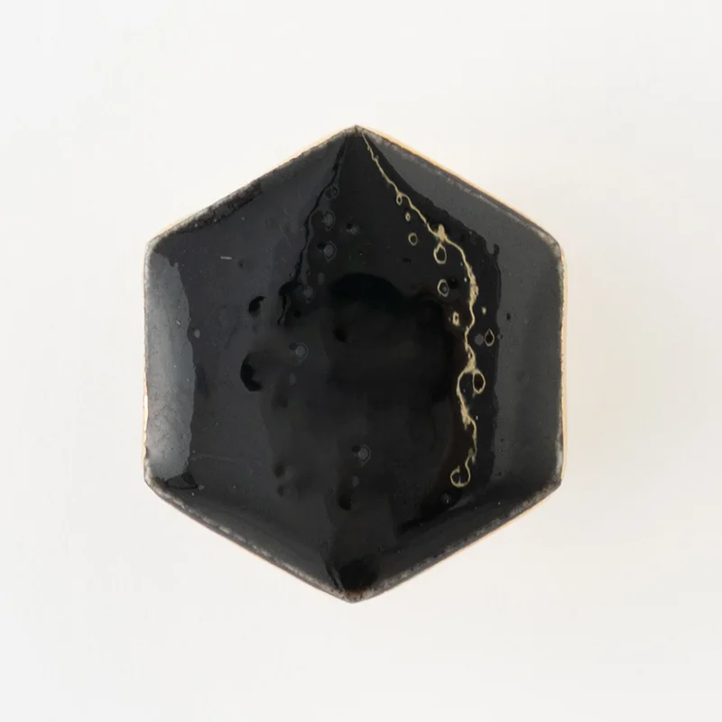 黒