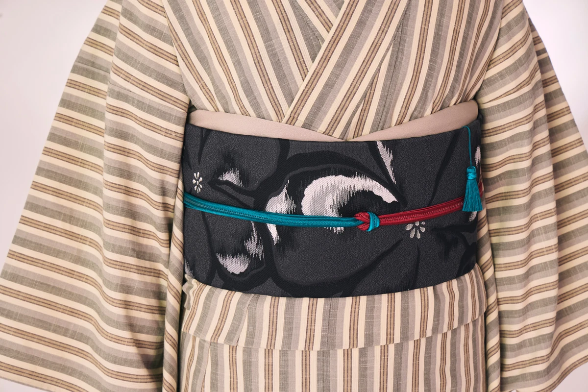 帯締め 左右違う色の場合