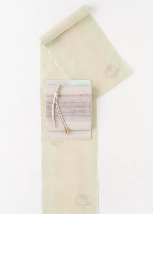 結城 奥順謹製 結城紬 間差し込み 八十亀甲飛び 淡 407,000円（税込／特選手縫仕立付）