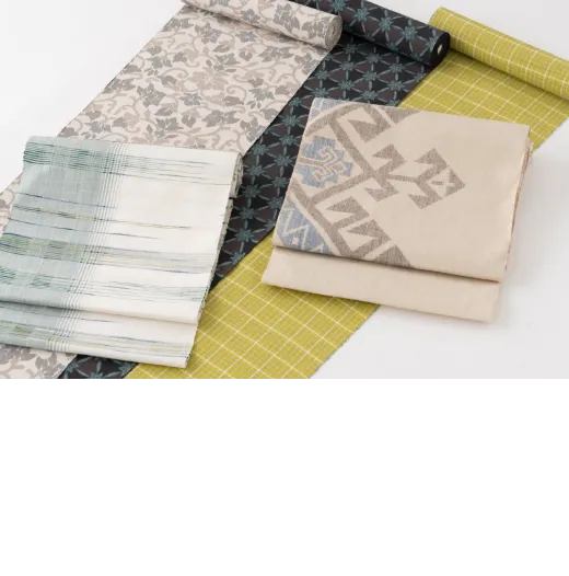 結城 奥順謹製　八寸名古屋帯などもございます。結城帯：242,000円（税込）〜