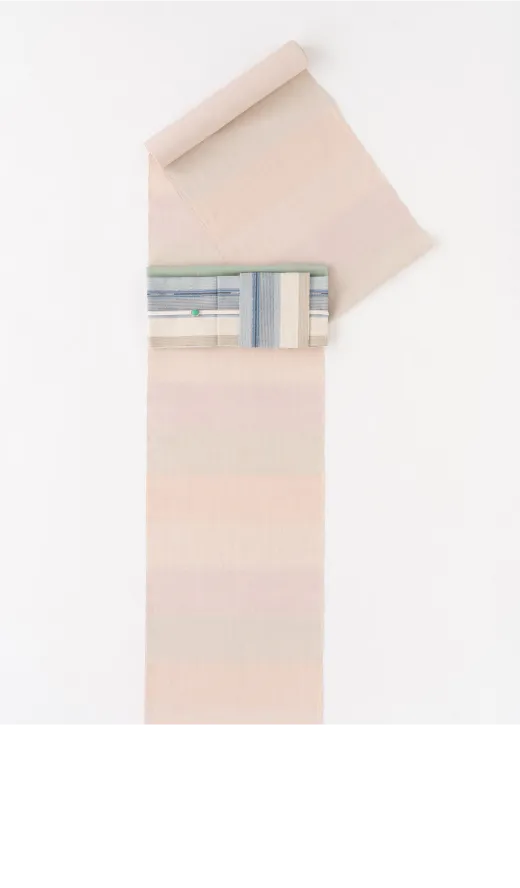 結城 龍田屋謹製 結城紬　思川桜染　思川横段暈し 418,000円（税込／特選手縫仕立付）